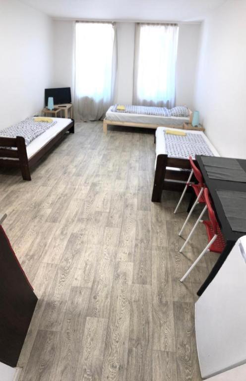 Apartments Near The Center With Privat Parking Brno Exterior photo